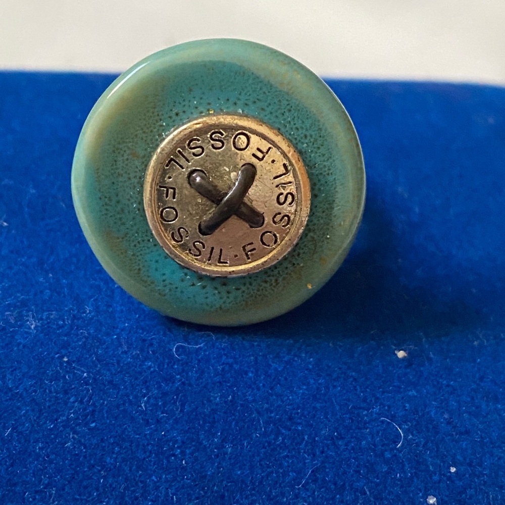 Fossil Brand‎ Ring Button Sz 8